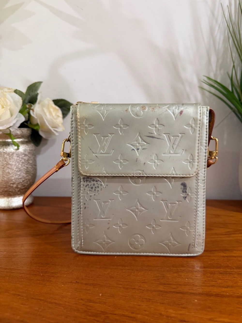 Louis Vuitton Vintage Y2K Vernis Mott Monogram Canvas Mini Bag Shoulder Purse